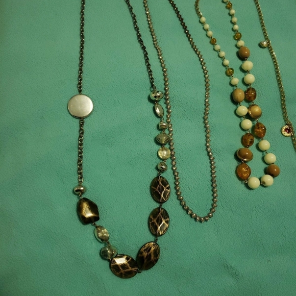 Lot of 9 necklaces and 2 pair of earrings - Picture 2 of 6